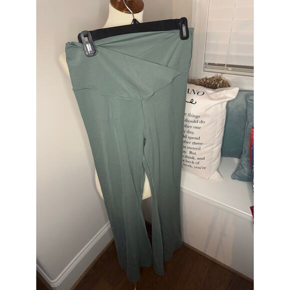 Aerie Crossover Flare Pants - Picture 2 of 3